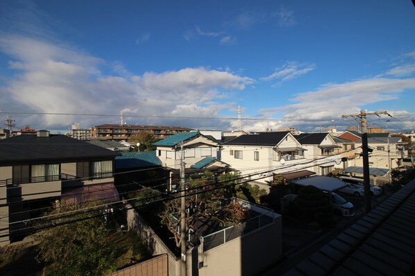 カレッジハイツ新城の物件内観写真